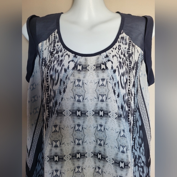 CAbi Black and Gray Patterned Blouse, Size Small - Picture 2 of 4